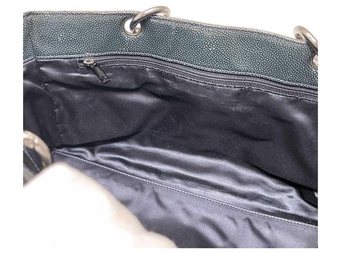 Chanel Tasche aus grünem Lackleder - Ansicht 7