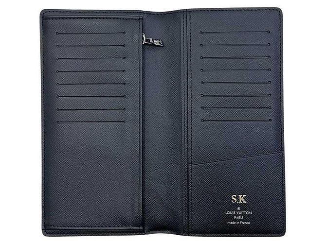 Louis Vuitton Long Wallet in Monogram Eclipse Black - view 5