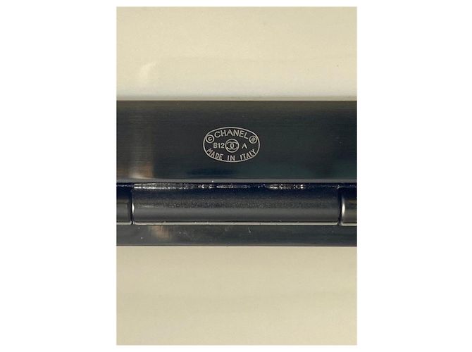 Timeless Seltene Chanel 12A Paris Bombay Runway Elfenbein Statement Armreif Silber Weiß Roh - Ansicht 11