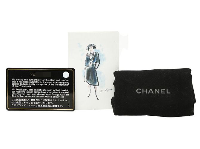 Cartera tri-fold matelassé Chanel Coco Mark Negro - vista 10