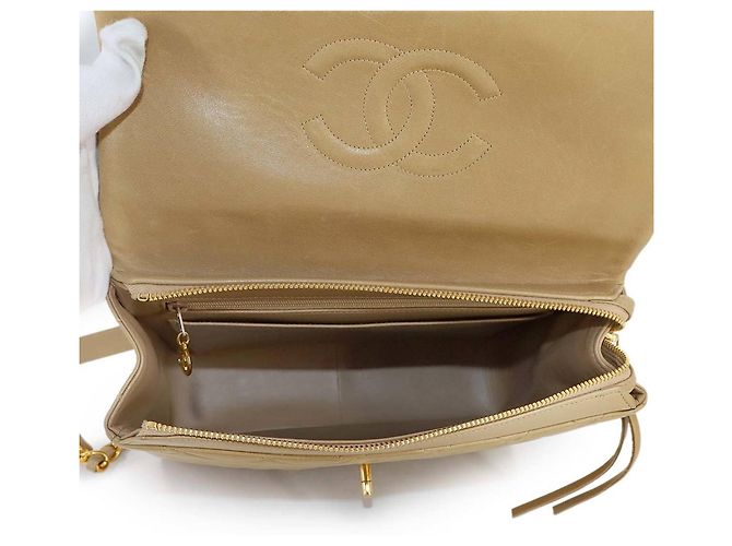 Timeless Chanel Matelassé Ketten-Rucksack Beige - Ansicht 7