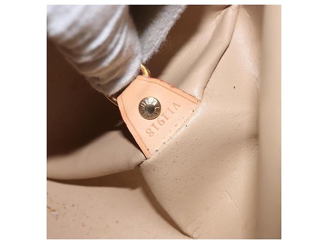 LOUIS VUITTON Borsa a Mano Monogram Vernis Bedford Beige M91006 LV Auth 169227 - vista 12