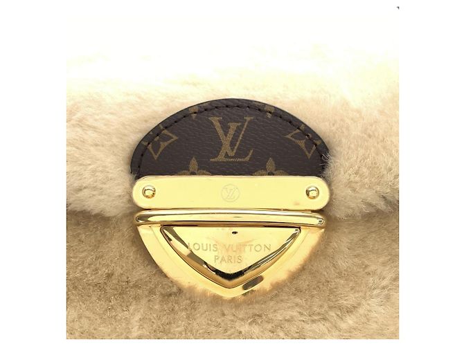 Borsa a Spalla Cozy Glam di Louis Vuitton Beige Crudo - vista 4