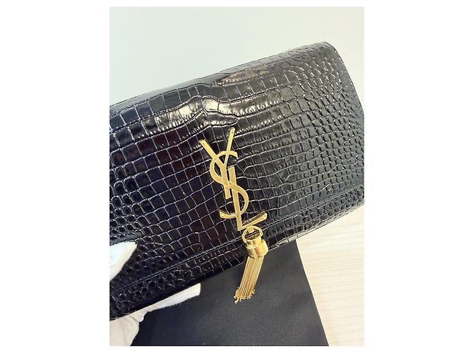 Yves Saint Laurent Kate Tassel Borsa in pelle con stampa coccodrillo nera - vista 12