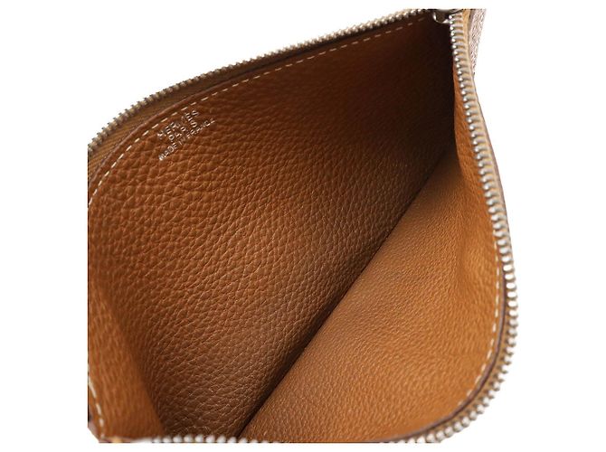 Monedero Dogon Togo de Hermès Dorado Bronce - vista 5