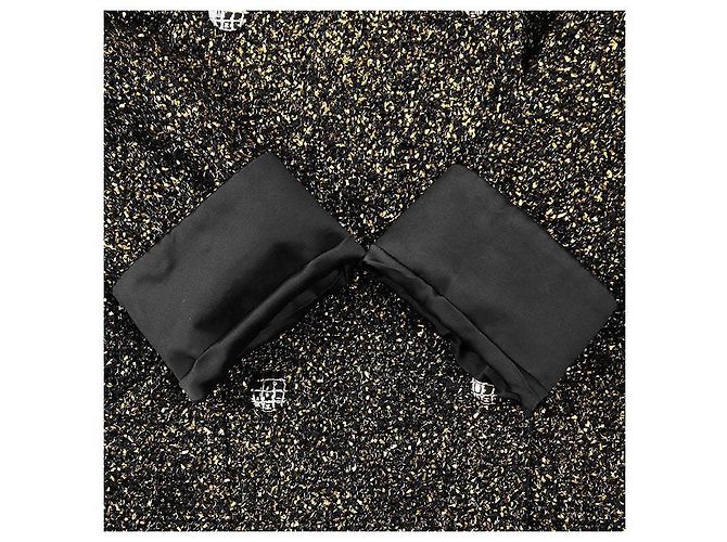 Timeless Abrigo de tweed metálico CHANEL Metiers d’Art Paris Egypte Negro Dorado - vista 4