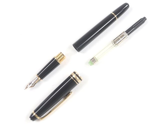 Pluma Montblanc Meisterstück 14K Negro - vista 2