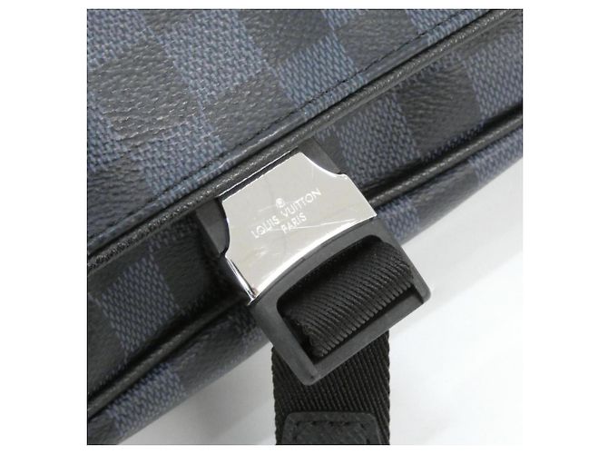 Borsa a Spalla Matchpoint Damier Cobalt di Louis Vuitton Nero Blu - vista 4