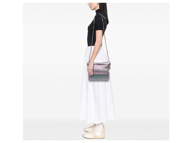 Chanel Viola Medio Iridescente Pelle di Vitello Gabrielle Crossbody Porpora - vista 10