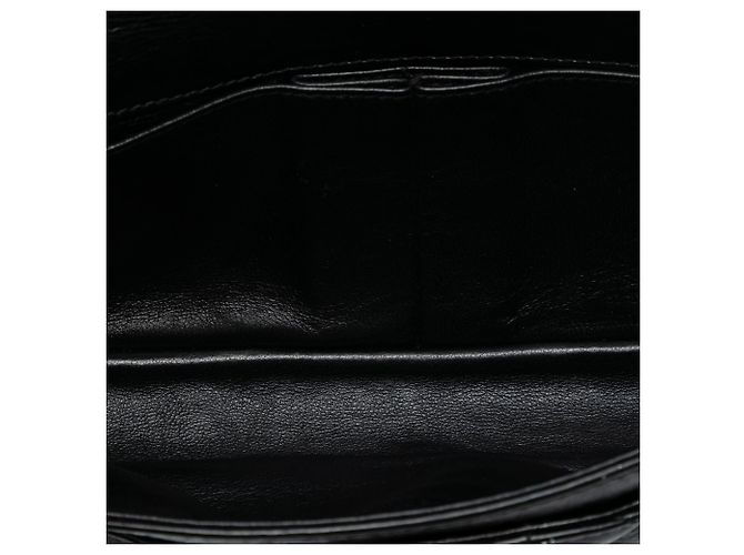 Clutch Chanel in pelle di vitello lucida trapuntata nera Reissue 2.55 con catena Nero - vista 4