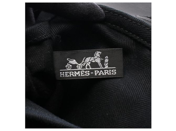 Hermès Valparaiso PM in Toile e Swift Nero - vista 4