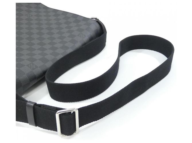 Borsa a Spalla District MM Damier Graphite Louis Vuitton Damier ebene - vista 6