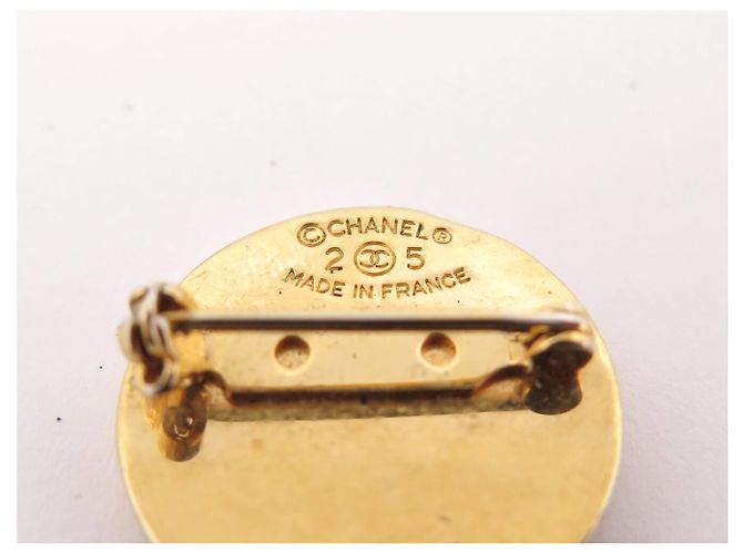 VINTAGE CHANEL MEDAILLON CHARME CC BROSCHE TIMELESS 1986 DE CASTELLANE Golden - Ansicht 6