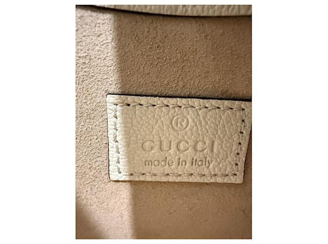 Gucci Aphrodite GG Mini Beige Gold hardware - vista 11