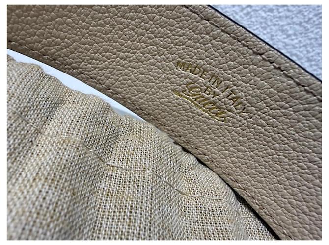 Gucci Aphrodite GG Mini Beige Gold hardware - vista 9
