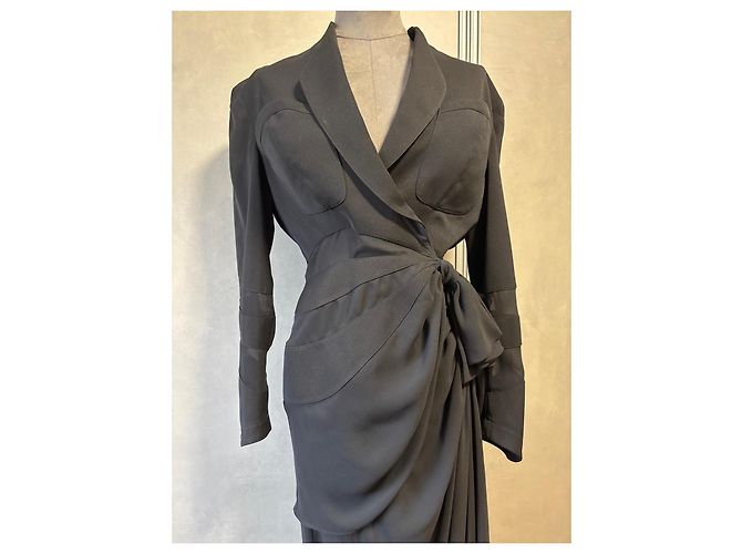 Conjunto Negro Drapado de Thierry Mugler - vista 4
