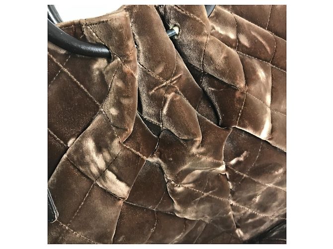 Borsa a mano matelassé marrone Chanel - vista 18