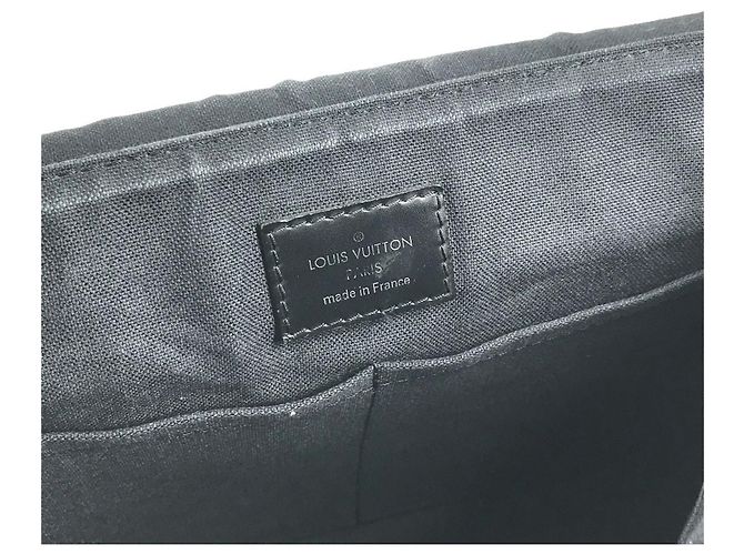 Borsa a tracolla District PM Damier Graphite di Louis Vuitton Nero - vista 14