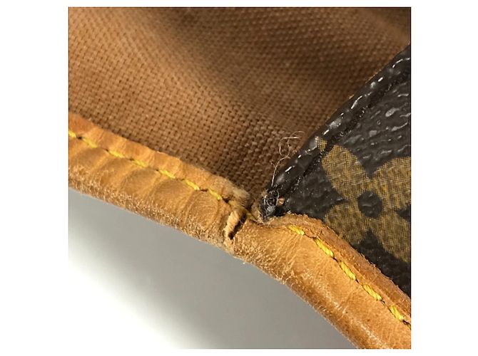 Borsa Beverly Monogram M51121 di Louis Vuitton Marrone - vista 17