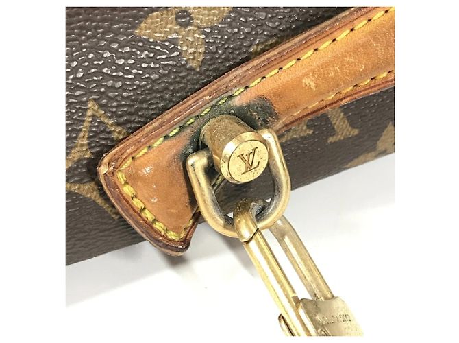 Borsa Beverly Monogram M51121 di Louis Vuitton Marrone - vista 9