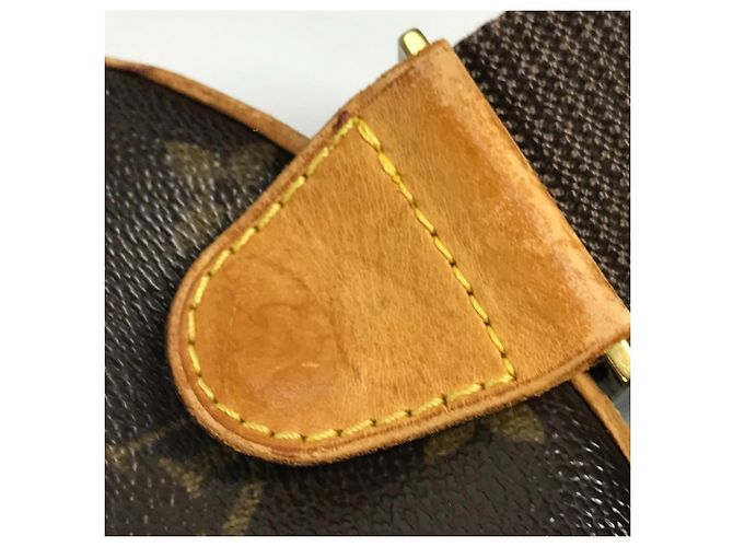 Pochette Ganjou Monograma Louis Vuitton Marrom - vista 10