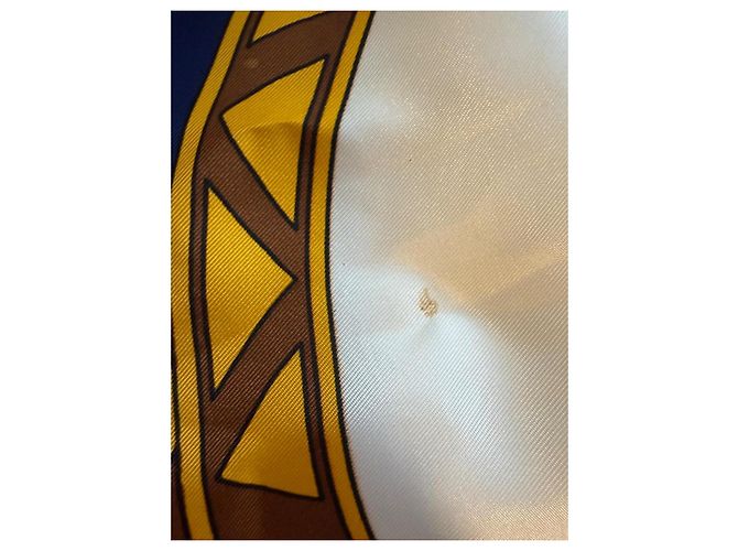 Sciarpa in seta Chanel Bianca Blu Gialla Bianco Giallo - vista 5