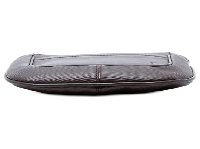 Louis Vuitton Sarvanga in Epi marrone Marrone scuro - vista 3