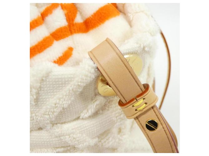 Bucket Borsa a secchiello Louis Vuitton LV By the Pool Bianco - vista 6