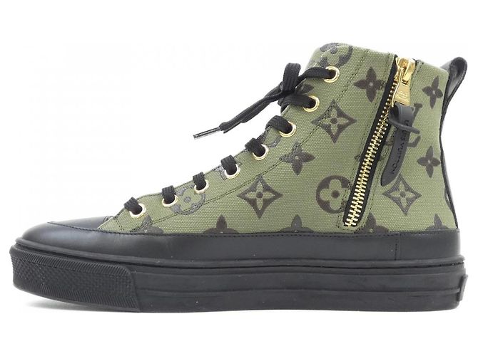 Sneakers Louis Vuitton Stellar Verde - vista 2