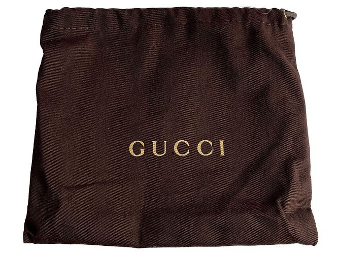 Gucci Blondie Mini Bolsa de Couro Exótico com Aba Bege x Marrom - vista 17