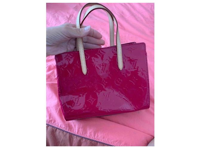 Sac à main Louis Vuitton Catalina PM Cuir Vernis Fuchsia Fuschia - vue 2