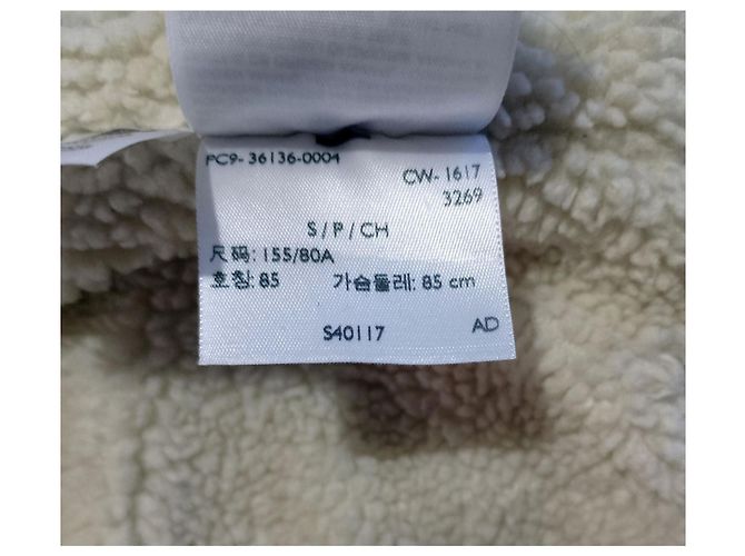 Levi's Damen Typ 3 Sherpa gefütterte blaue Denim Standard Trucker Jeansjacke - Ansicht 8