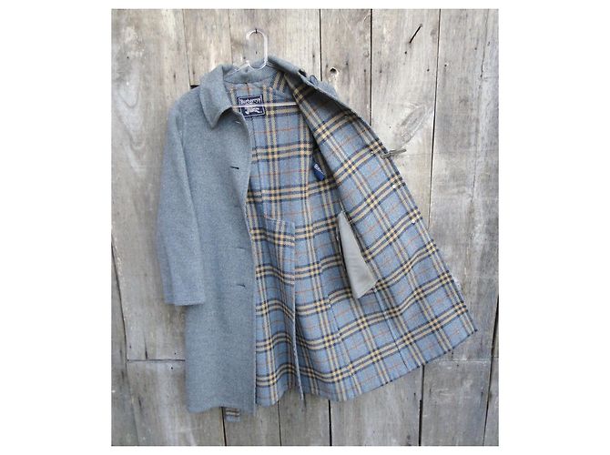 Abrigo Burberry de lana gris con cinturón - vista 4