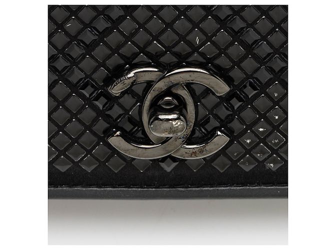 Gabrielle Chanel Mini Borsa a Spalla in Satin Cristallo con Catena Nero - vista 9
