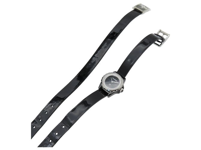 Reloj CHANEL J12 con bisel de diamantes - vista 3