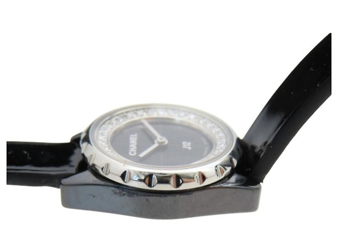 Reloj CHANEL J12 con bisel de diamantes - vista 7