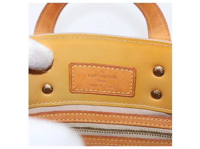Borsa Reade Monogram Vernis PM di Louis Vuitton Beige - vista 6