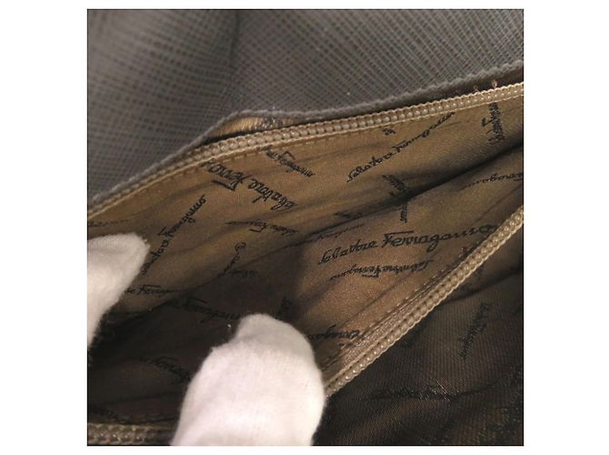 Borsa a Spalla in Pelle Double Gancini di Salvatore Ferragamo Grigio antracite - vista 7