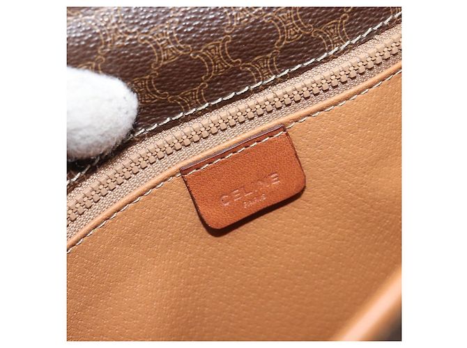 Céline Borsa a Spalla in Tela Macadam CELINE in Pelle PVC Marrone Oro Auth 164024 D'oro - vista 21