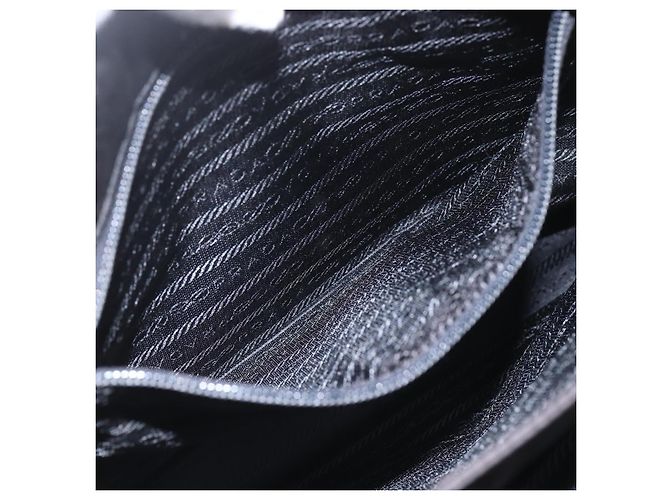 PRADA Borsa a mano con catena in nylon nero e oro Auth gh1687 D'oro - vista 21