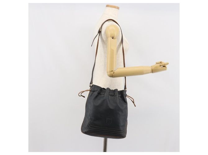 Céline CELINE Bolso de Hombro de Cuero Negro y Dorado Auth 169404 - vista 22