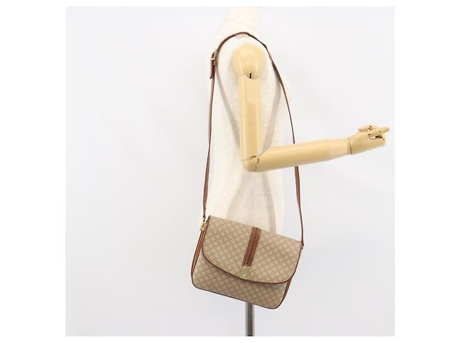 Céline Borsa a Spalla in Tela Macadam CELINE PVC Beige Oro Auth bs32974 D'oro - vista 27