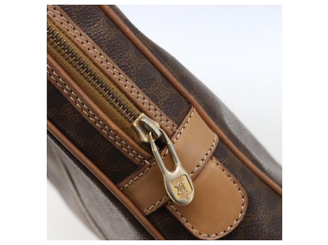 Céline Borsa da lavoro in tela Macadam CELINE in pelle PVC marrone e oro Auth 168602 D'oro - vista 17