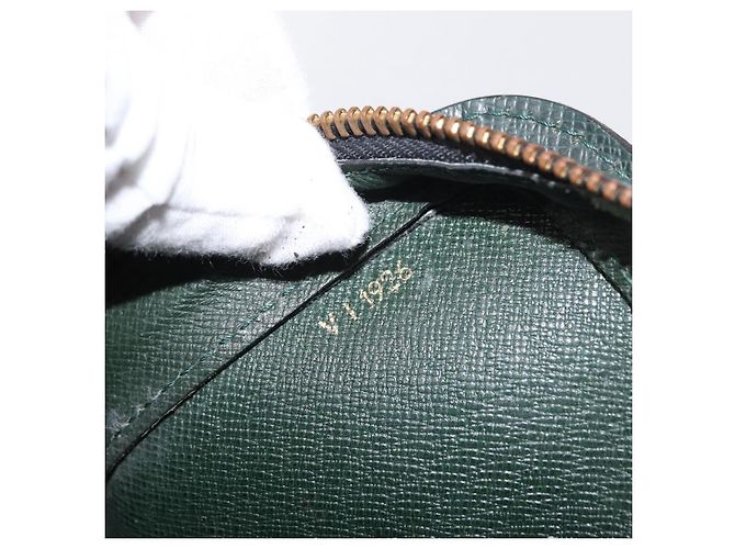 LOUIS VUITTON Clutch Taiga Baikal Epicea M30184 LV Auth ka1986 - vista 12