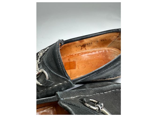 Vintage Gucci Wildleder Slipper mit schwarzem Pferdebit - Ansicht 10
