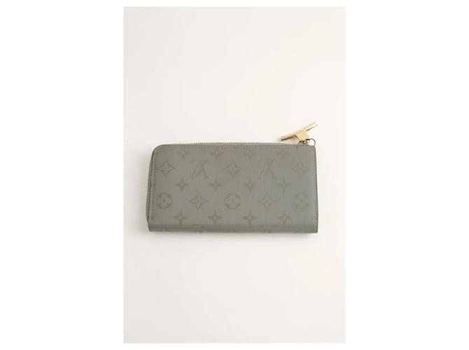 Louis Vuitton Cartera gris - vista 4