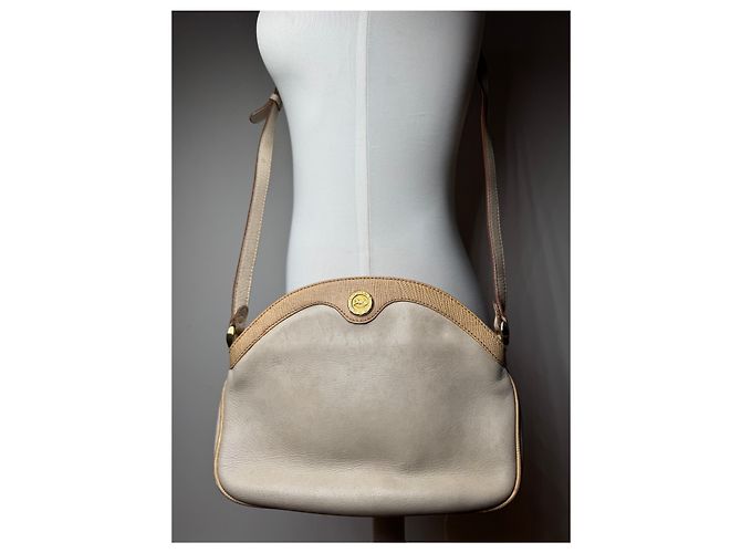 Céline Vintage Celine Snake Emblossed Triomphe Leather Shoulder Bag White - view 15