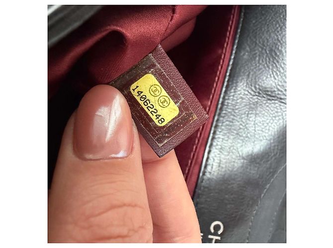 Timeless Chanel jumbo em couro de bezerro estampado símbolos da sorte Preto - vista 13
