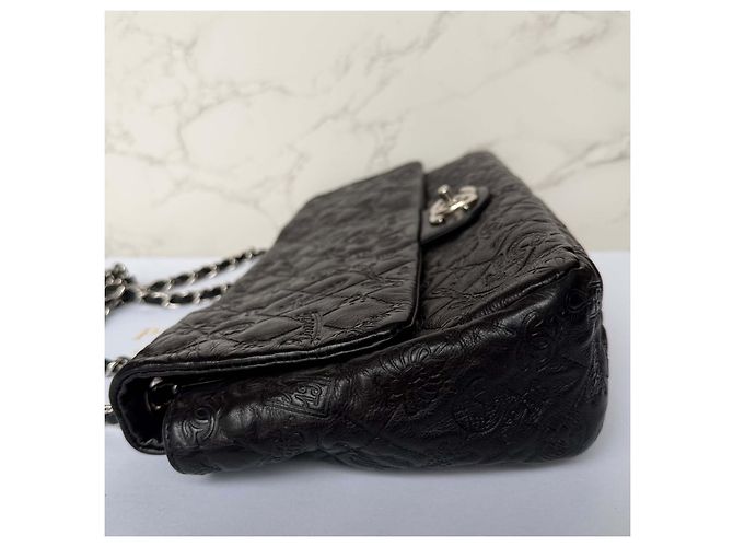 Timeless Chanel jumbo em couro de bezerro estampado símbolos da sorte Preto - vista 7