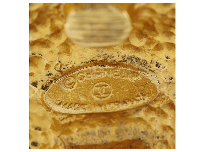 Orecchini a clip in oro placcato Chanel Rue Cambon con stemma D'oro - vista 6